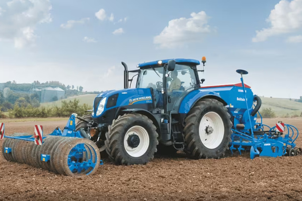 New Holland Autopilot™ - Autoguidance for mixed fleets for sale at Berchtold Equipment Co., California New Holland Autopilot™ - Autoguidance for mixed fleets for sale at Berchtold Equipment Co., California