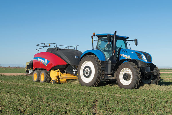 New Holland BigBaler 340 Plus for sale at Berchtold Equipment Co., California New Holland BigBaler 340 Plus for sale at Berchtold Equipment Co., California