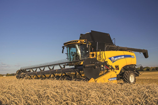 New Holland CX8.90 for sale at Berchtold Equipment Co., California New Holland CX8.90 for sale at Berchtold Equipment Co., California