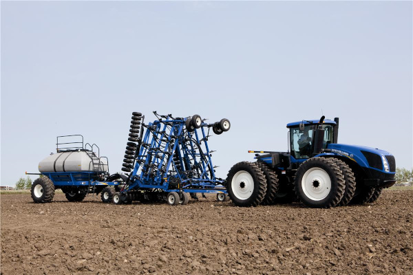 New Holland | Air Hoe Drills | Model P2050 Air Drill for sale at Berchtold Equipment Co., California
