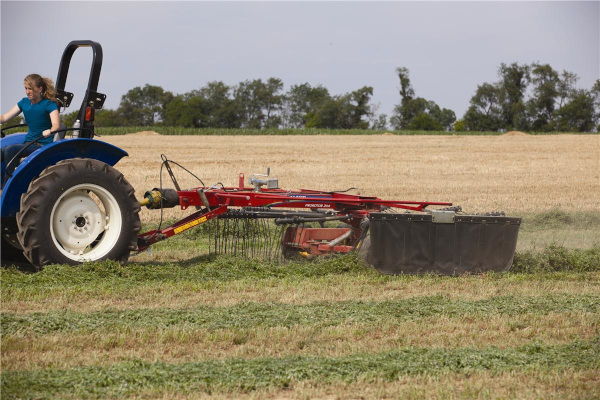 New Holland | ProRotor Rotary Rakes | Model ProRotor.3114 for sale at Berchtold Equipment Co., California