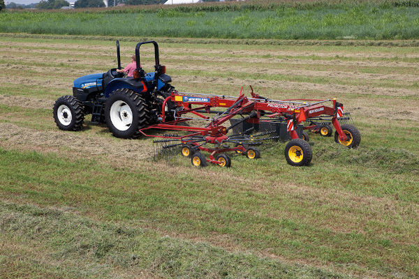 New Holland | ProRotor Rotary Rakes | Model ProRotor.3223 for sale at Berchtold Equipment Co., California
