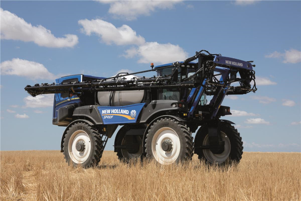 New Holland | Guardian Front Boom Sprayers | Model SP410F for sale at Berchtold Equipment Co., California