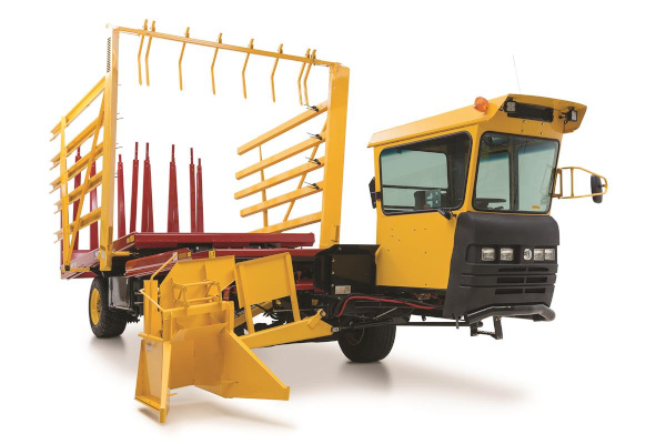 New Holland Stackcruiser® 102 for sale at Berchtold Equipment Co., California New Holland Stackcruiser® 102 for sale at Berchtold Equipment Co., California