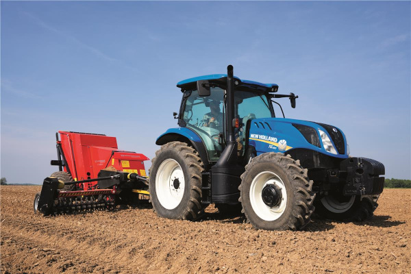 New Holland | T6 Series | Model T6.180 Auto Command for sale at Berchtold Equipment Co., California