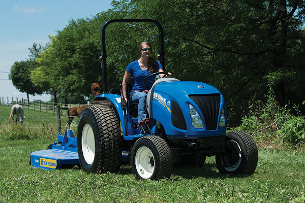 New Holland | Workmaster™ Compact 33/37 Series | Model Workmaster™ 33 for sale at Berchtold Equipment Co., California