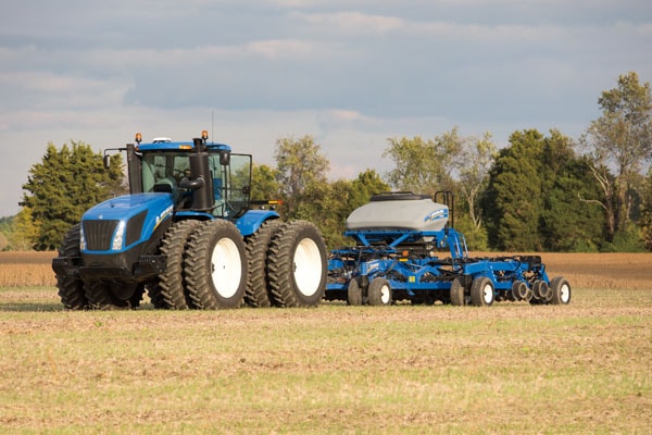 New Holland | T9 Series 4WD – Tier 4B | Model T9.530 for sale at Berchtold Equipment Co., California