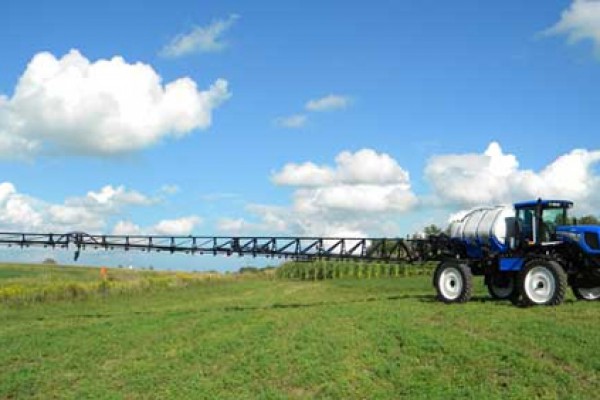 New Holland | Guardian Rear Boom Sprayers | Model SP.240R for sale at Berchtold Equipment Co., California