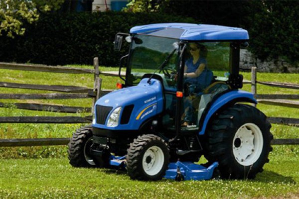 New Holland Boomer 3045 for sale at Berchtold Equipment Co., California