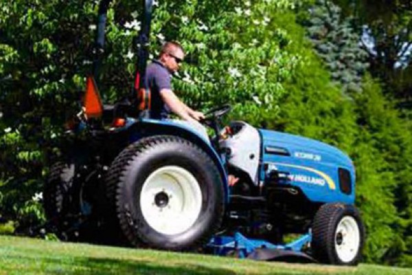 New Holland | Boomer Series 30-45 HP (PRIOR MODELS) | Model Boomer 50 for sale at Berchtold Equipment Co., California